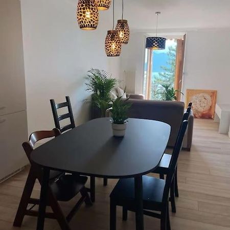 Perfect Lake View New Apartment Veytaux Ngoại thất bức ảnh